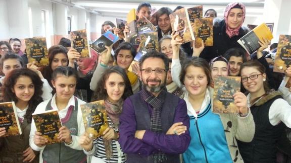 “Akşehir 1 Milyon Kitaba Koşuyor” Kampanyası Kapsamında Öğrenciler Yazarlarla Buluşmaya Devam Ediyor.